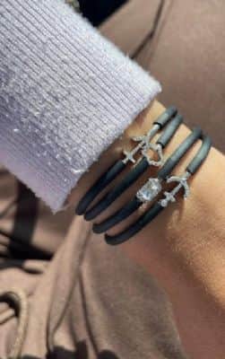 עוגן משובץ יהלומים