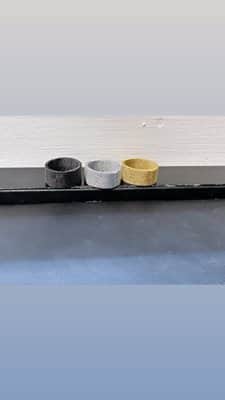 טבעת אות משובצת יהלומים רצועה מפלדת אל חלד