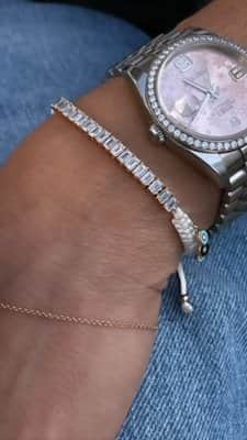 חצי צמיד טניס , צמיד יהלומים אמרלד קאט , יהלומי מעבדה. צמיד יהלומים עם חוט