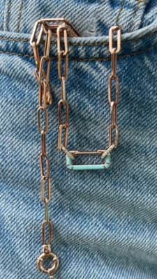 שרשרת חוליות עם אטב משובץ יהלומים ואמייל טורקיז