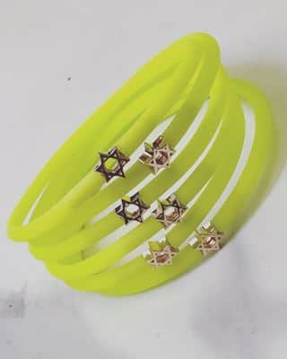 מגן דוד חלק עם סיליקון צהוב