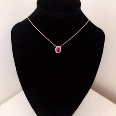 שרשרת רובי משובץ יהלומים