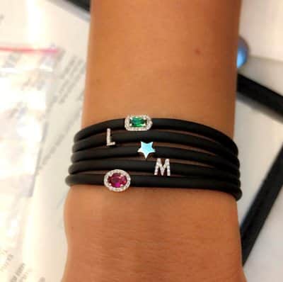 אותיות משובצות יהלומים