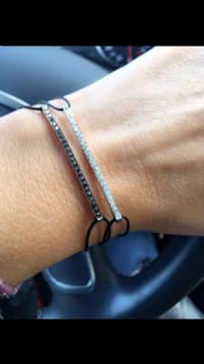 צמיד פס יהלומים שחורים עם חוט שחור 0.25 קראט