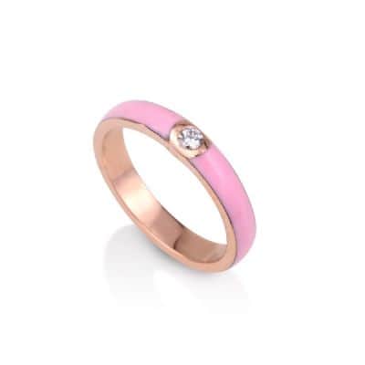 טבעת אמייל ורוד עם יהלום