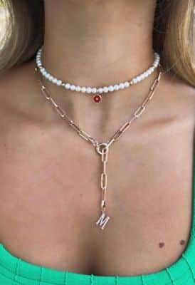 שרשרת פנינים עם זהב ועין אמייל